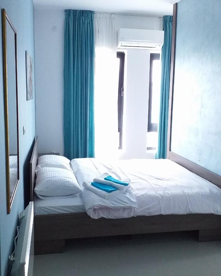 Dream House Appartement Kruševac Buitenkant foto