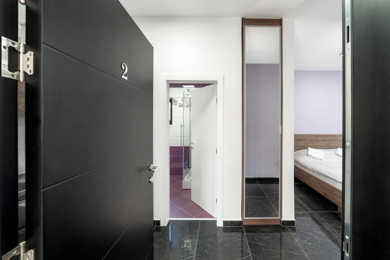 Dream House Appartement Kruševac Buitenkant foto
